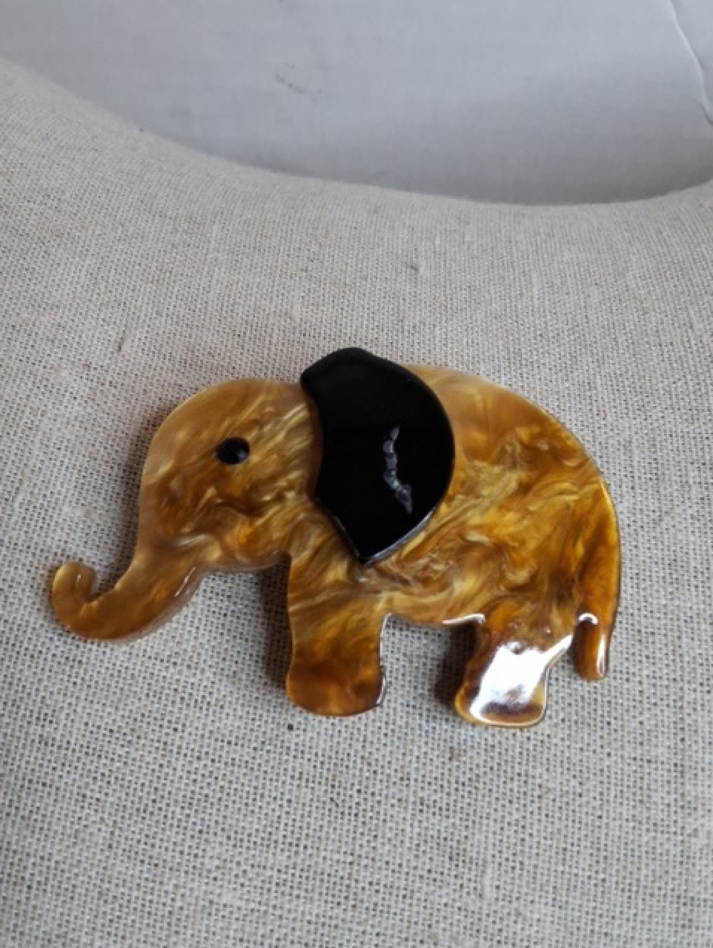 Elephant vintage brooch - Picture 1 of 6